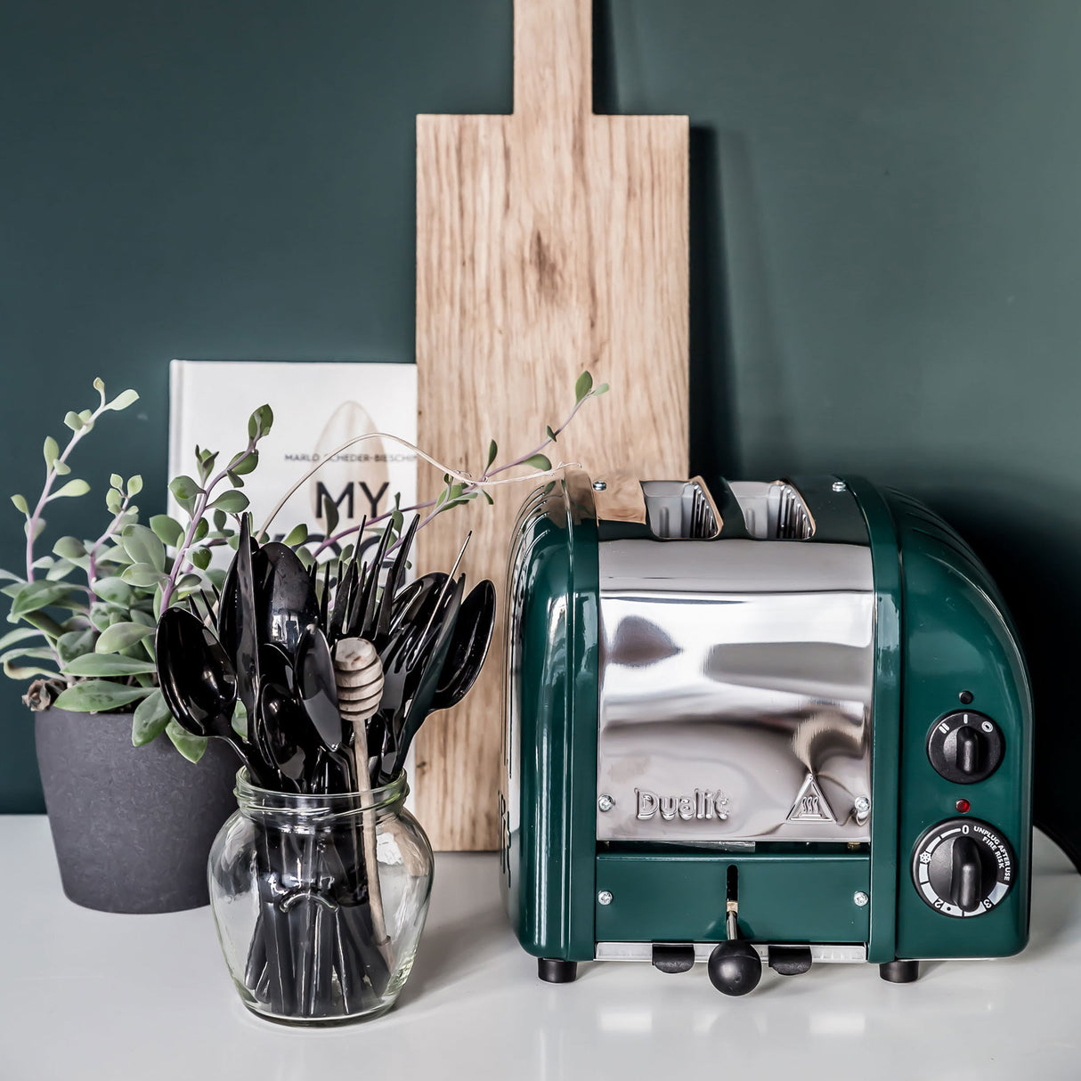 Dualit 2 Slice NewGen Classic Toaster, Evergreen