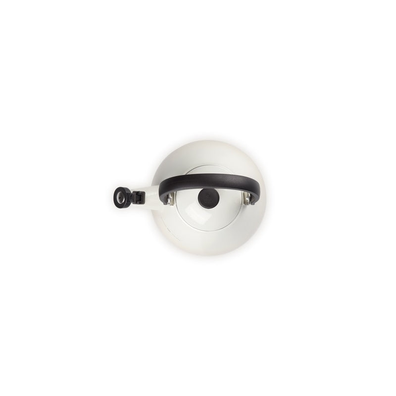 Le Creuset Kone kettle with whistle 1.6l Meringue